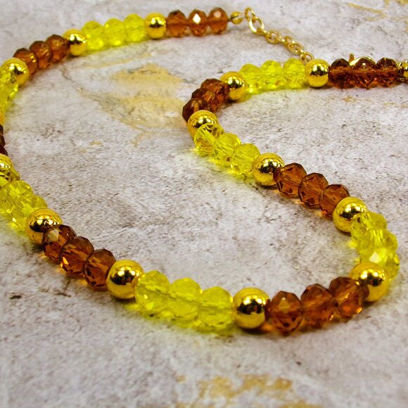 Yellow and brown all glass bead necklace mixed with polished gold beads. - Picture 1 of 8